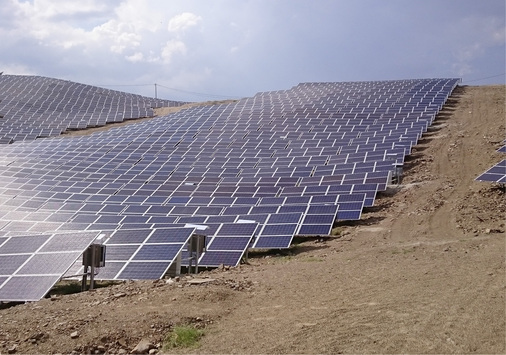 <p>
</p>

<p>
Solarpark mit 1,4 Megawatt Leistung nahe der westtürkischen Stadt Cine: Dieses Kraftwerk wurde mit Modulen von Astronergy aus Deutschland aufgebaut.
</p> - © Foto: Astronergy


