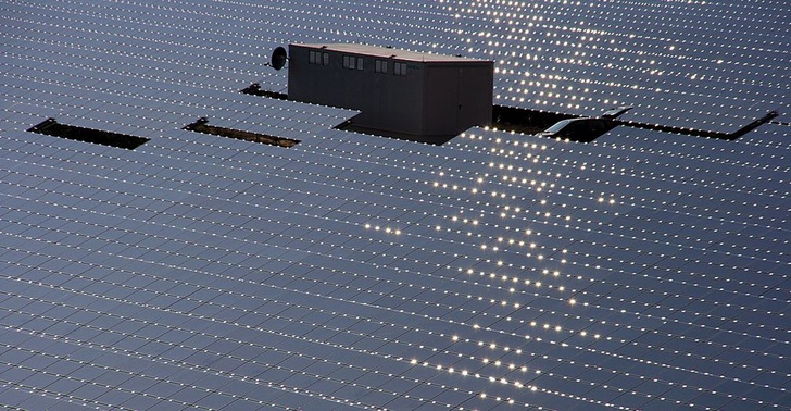 Photovoltaikstrom aus neuen Solarparks kostet nur noch acht Cent pro Kilowattstunde. - © Gerlicher Solar AG
