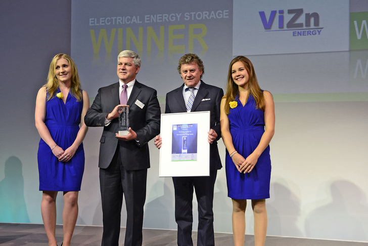 Vi-Zn erhielt den Electrical Energy Storage (EES) Award. - © Intersolar
