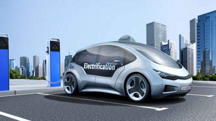 Sieht noch futuristisch aus, kommt aber schneller als gedacht: die Elektromobilität. - © Bosch
