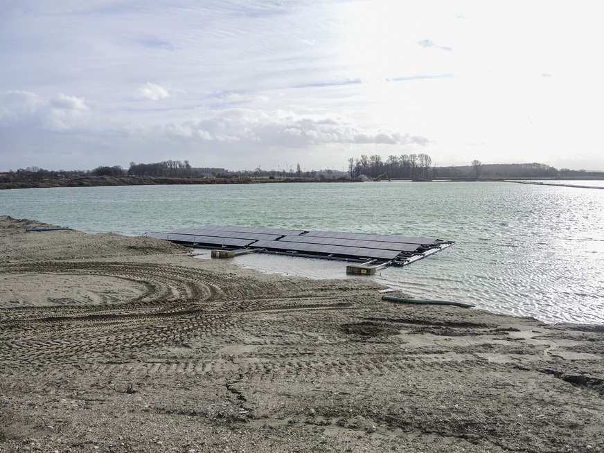 46 Kilowatt wurden als schwimmende Anlage installiert. Dieses Geschäftsfeld soll weiter wachsen.