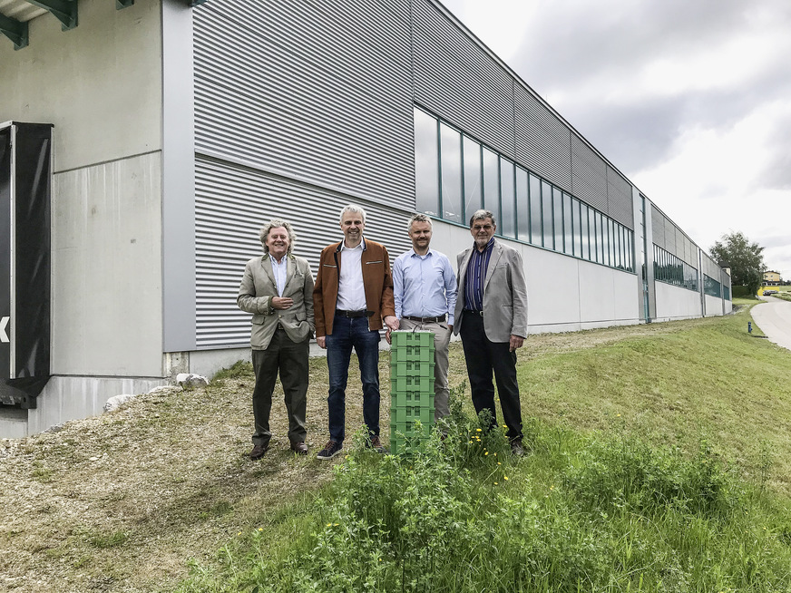 Von links: Hansjörg Weisskopf (Gründer und Gesellschafter), Helmut Mayer, Thomas Krausse (beide Geschäftsführer) und Horst Wolf (Gesellschafter) haben sich für die Zellfertigung in Österreich entschieden.