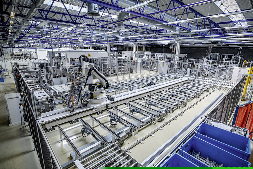 Die neue Modulfabrik von Meyer Burger in Freiberg.