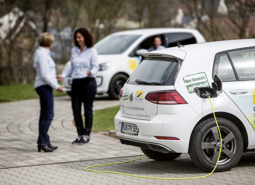 Auch E-Mobilität wird bei Chalupa Solartechnik großgeschrieben.