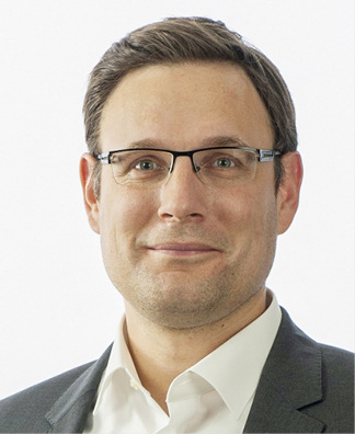 Florian Roos ist Geschäftsführer der Schletter Group in Kirchdorf/Haag.
