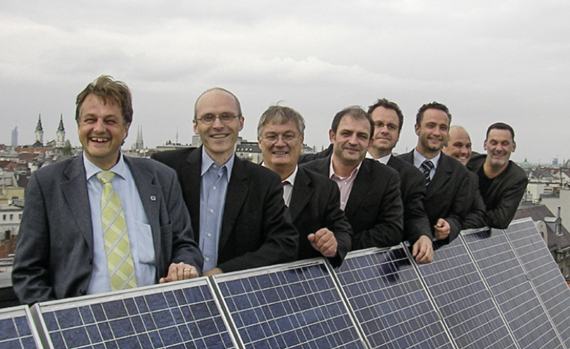 Im Jahr 2008 wurde ein neuer Vorstand gewählt. Hans Kronberger (Dritter von links) leitet die Geschicke des Verbands über zehn Jahre lang.
