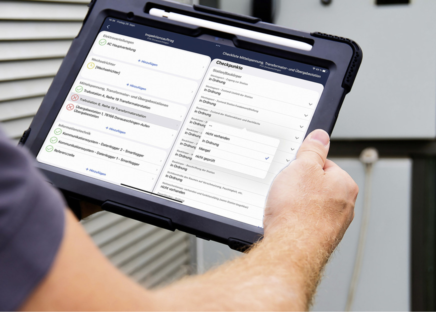 Eine mobile App und anpassbare Checklisten erleichtern die Inspektion und Dokumentation der Anlage.