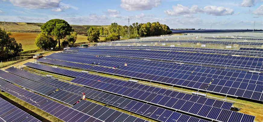 Solarpark Don Rodrigo in Spanien: Lange Zeit waren PPA vor allem eine Sache für ­Großanlagen in sonnenreichen Regionen.