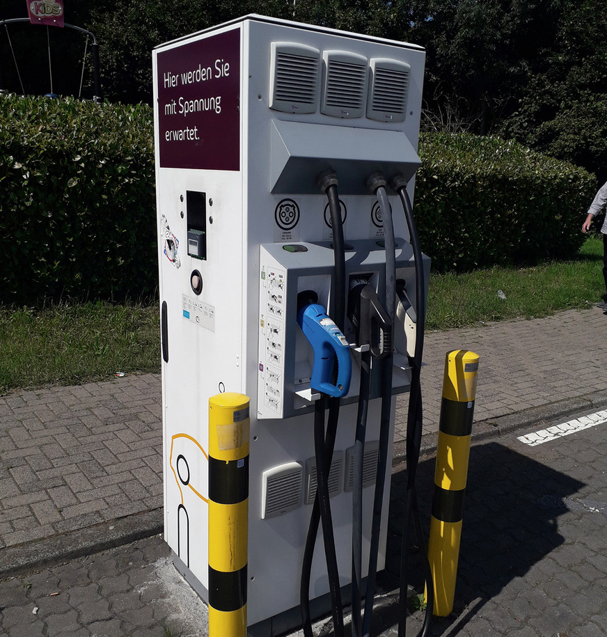 E-Autos als mobile Stromspeicher spielen eine wichtige Rolle in der Energiewende.