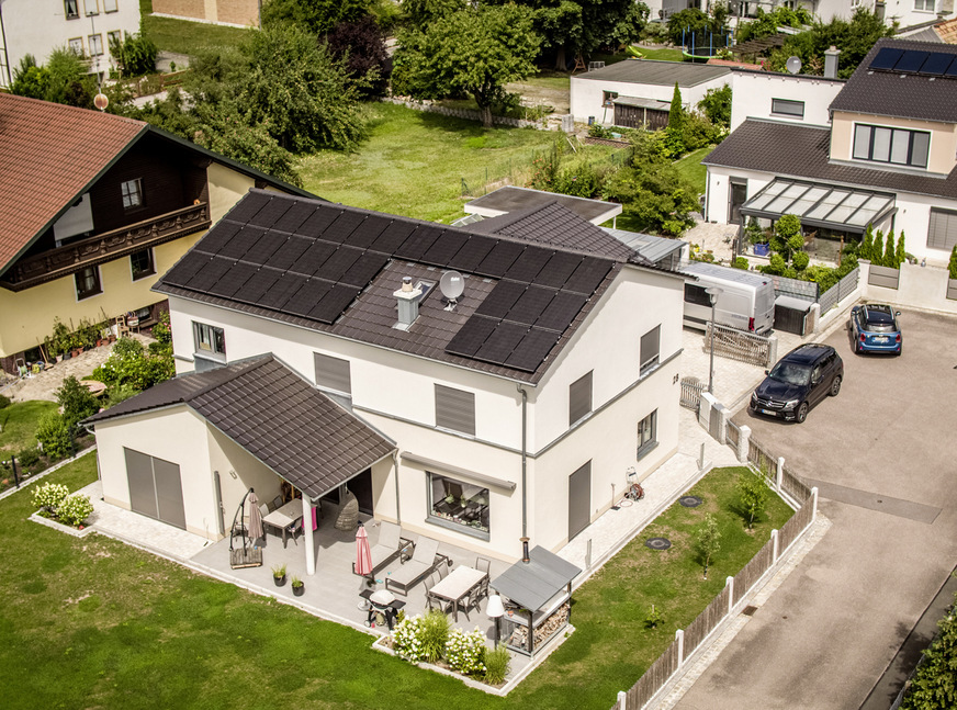 Für Privatkunden rückt die Ästhetik immer stärker in den Vordergrund. Eine geschlossene Modulanordnung wird bevorzugt.