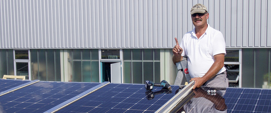 Auch für Unternehmen hält der Ratgeber zahlreiche Hinweise bereit.