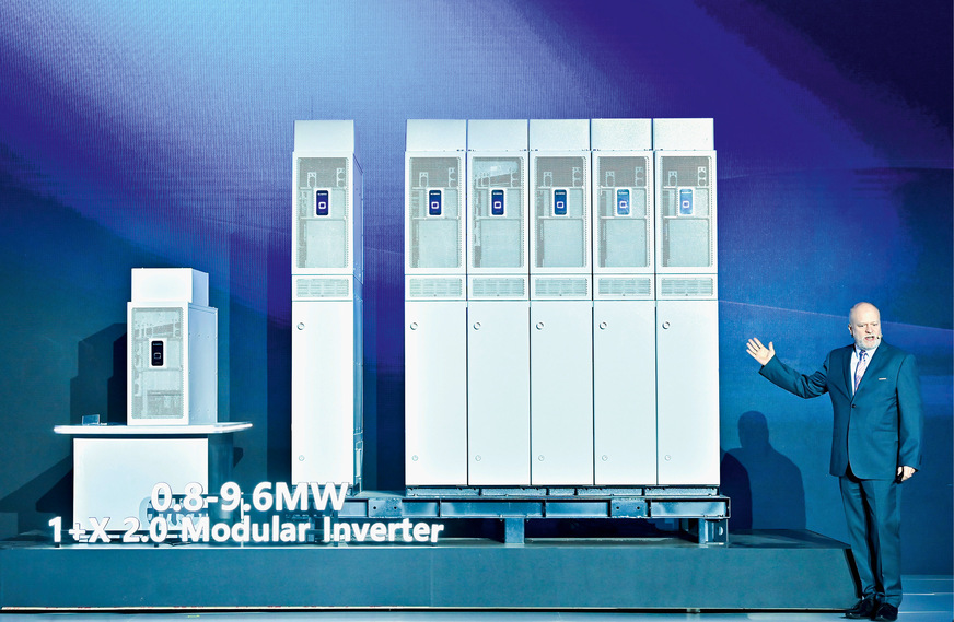Dieses System von modularen Invertern für große Speichersysteme hat Sungrow vorgestellt.