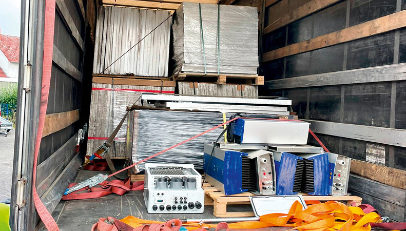 Die Anlagen gehen als Komplettsysteme auf die Reise – ­fertig zur Installation.