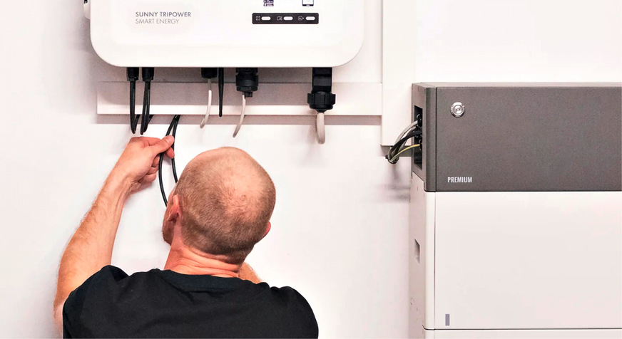 Photovoltaikanlagen werden im Eigenheim meist mit Batteriespeicher installiert.