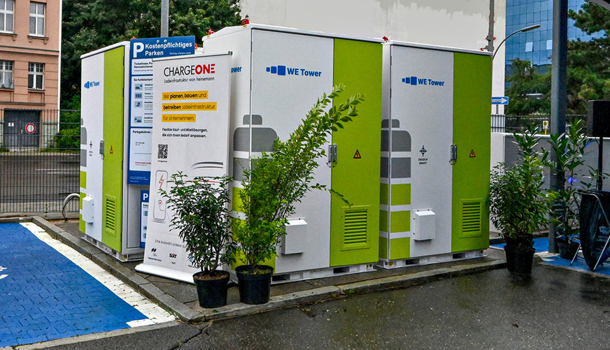 Der Speicher kappt Lastspitzen beim Laden.