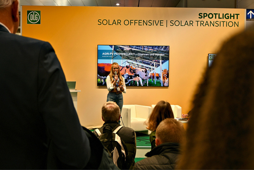 Auf dem Spotlight Solaroffensive konnten sich die Besucher der Messe über die Details der Photovoltaik in der Landwirtschaft informieren.