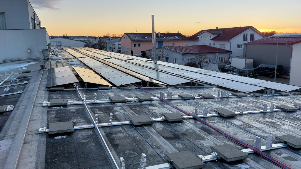Münchner Kindl repowert eigene Solaranlage