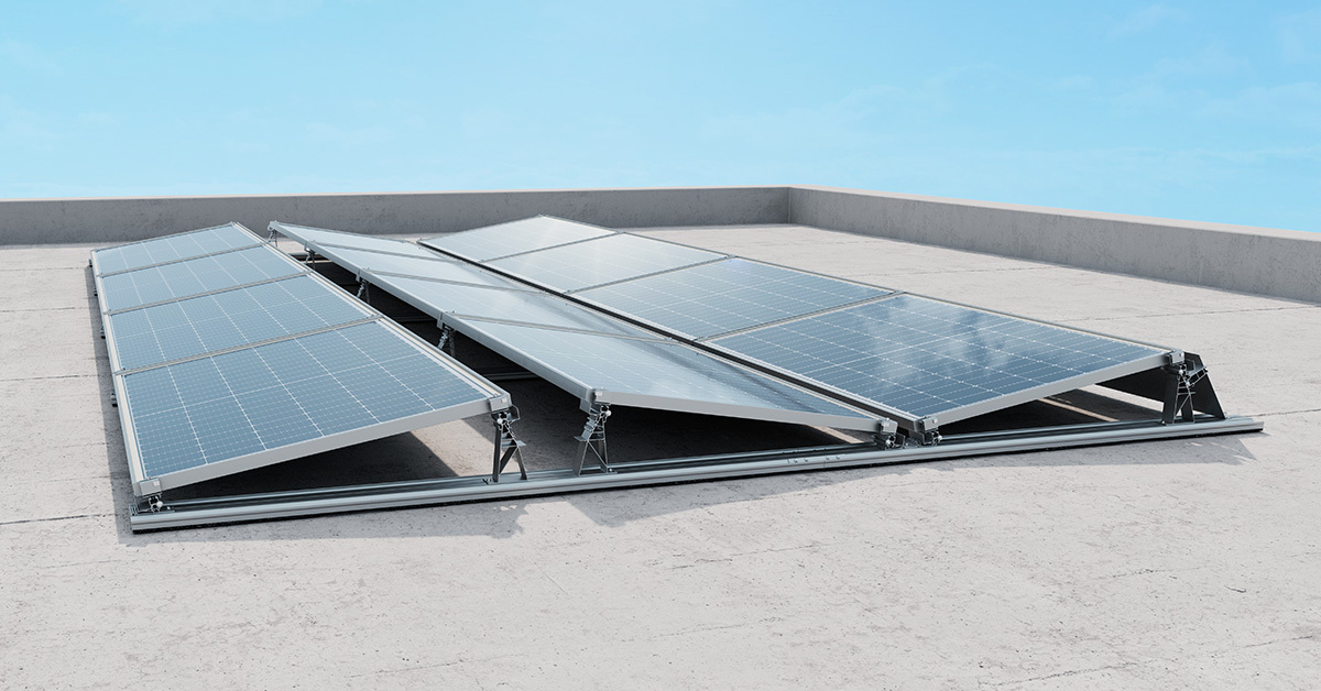IBC Solar: Flachdachsystem ohne Durchdringung