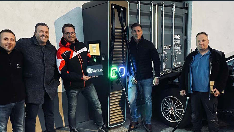 Österreichischer Landwirt bietet Ladestrom für Elektroautos an