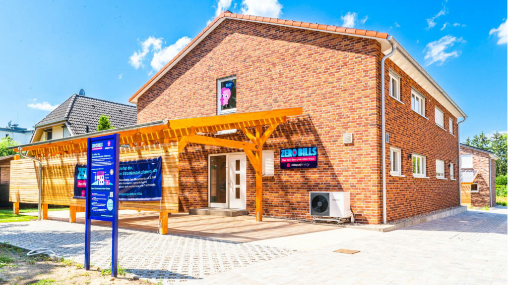 Octopus Energy und Roth-Massivhaus haben energiekostenfreies Haus gebaut