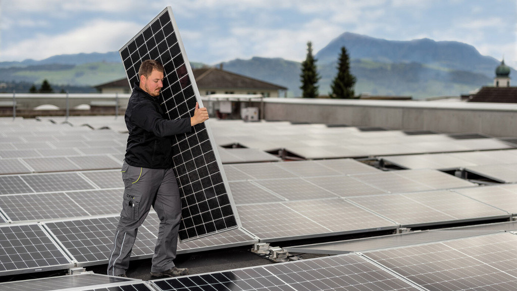 Schweiz: Solaranlagen werden 14 Prozent des Strombedarfs decken