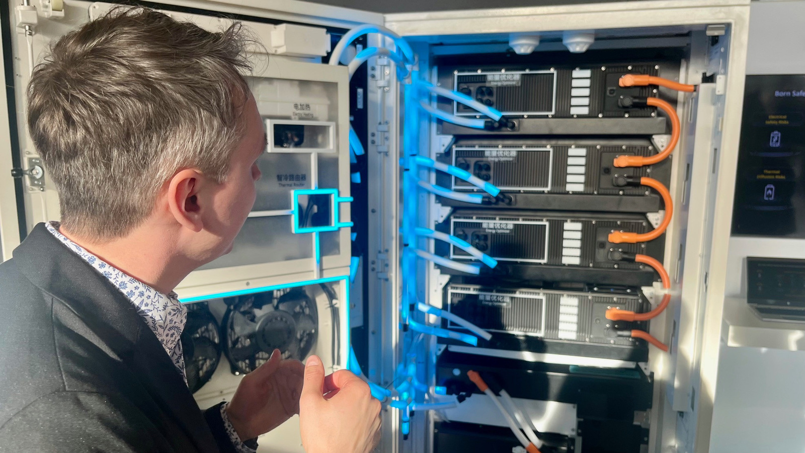 Huawei Fusionsolar zeigt neuen Gewerbespeicher mit Hybridkühlung