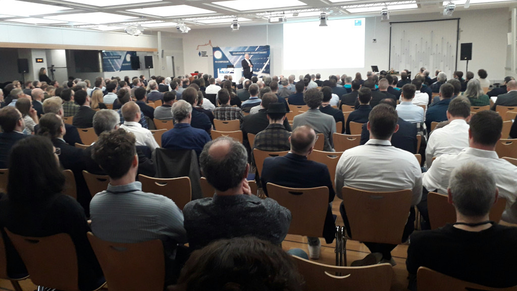 PV-Symposium: Präsentationen vorschlagen und verbilligtes Ticket sichern