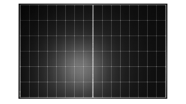 Heckert Solar zeigt neues Glas-Glas-Modul mit 460 Watt