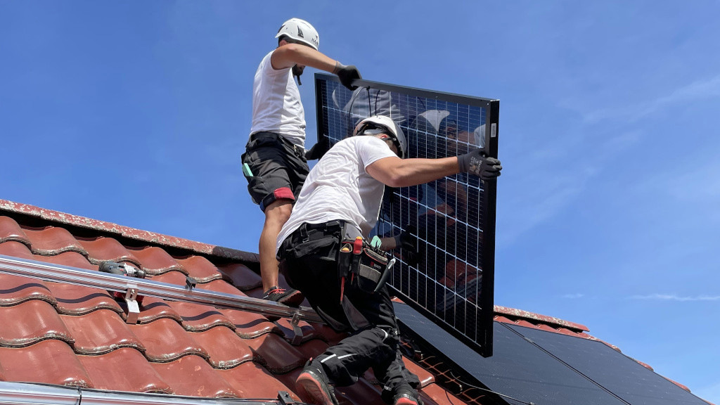 Deutschland spart jährlich mehr als sechs Milliarden Euro durch Solarstrom