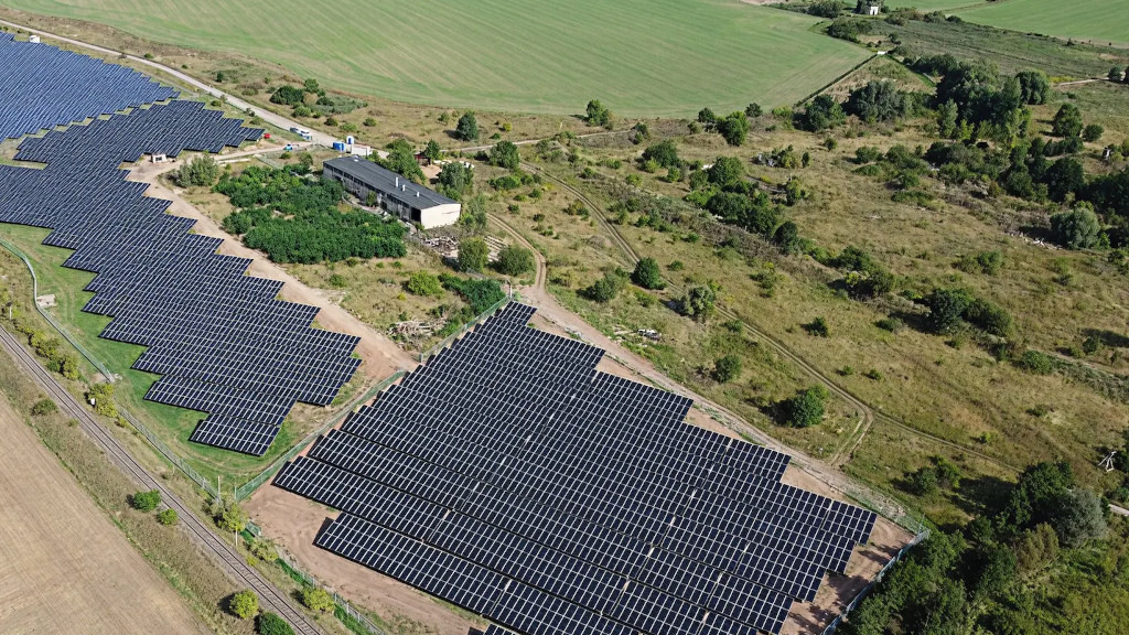 Enerfin baut Batteriespeicherprojekte mit 200 Megawattstunden