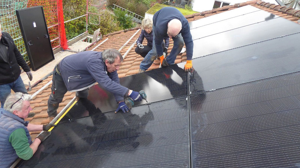 Fachhandwerker als Partner von Selbstbauern