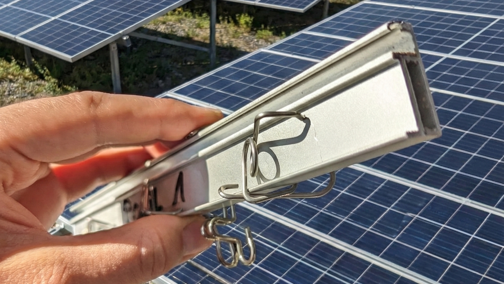 EMC-direct: Bifaziale Module richtig klemmen