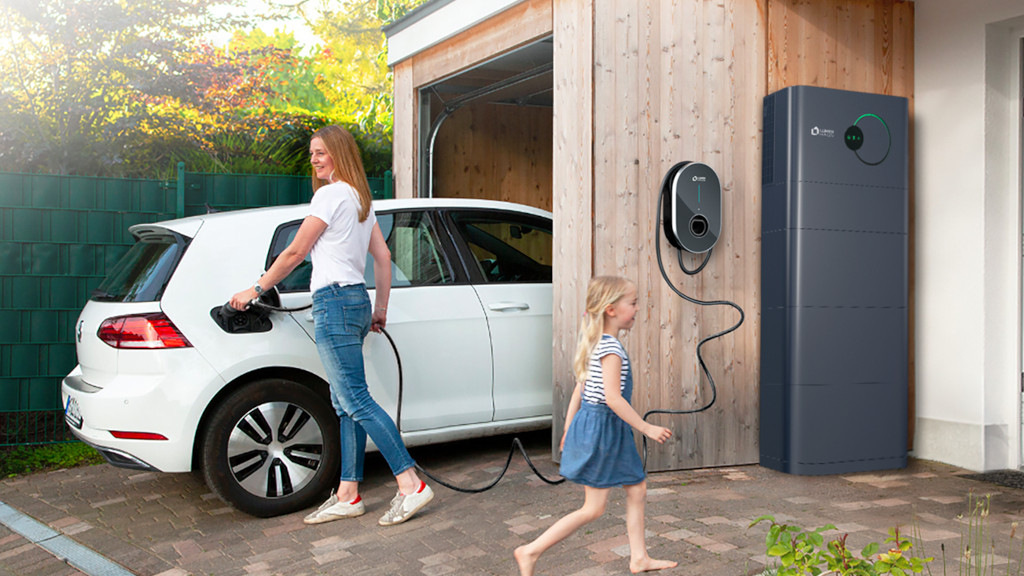 Lumenhaus und Naturstrom kombinieren dynamischen Stromtarif mit Heimspeicher
