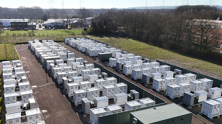 Altenso übergibt Batteriespeicher mit 92,5 Megawatt an MEAG