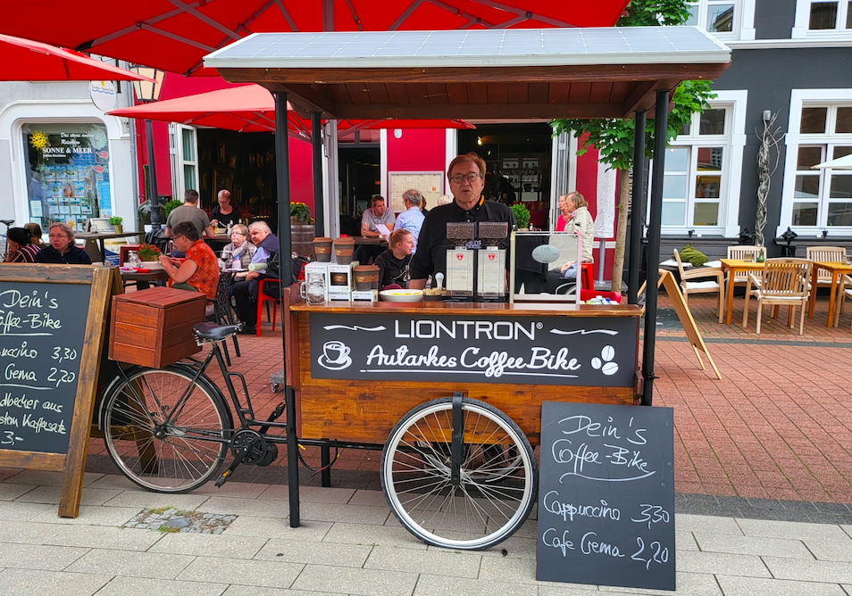 Liontron stellt autarkes Coffee-Fahrrad vor