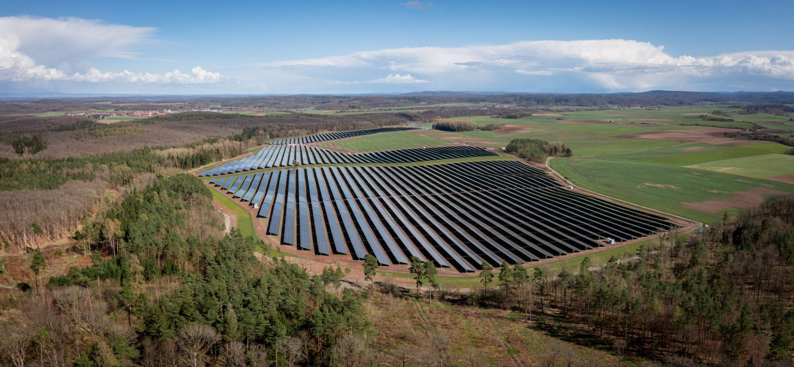 Egis: Bayerns größter Solarpark kurz vor Fertigstellung