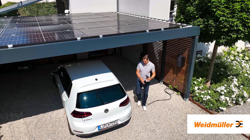 Die Weidmüller-Wallboxen AC SMART VALUE und ADVANCED sind für PV-Überschussladen ausgelegt