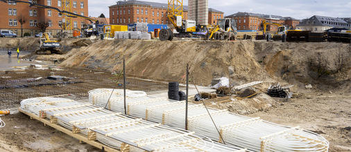 Verlegung der Erdkollektoren: Sie bilden die Wärmequelle für die Wärmepumpen. - © Foto: Stadtwerke Bamberg
