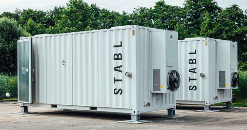 Die 20-Fuß-Container sind Teil des Energiekonzepts der Reederei.