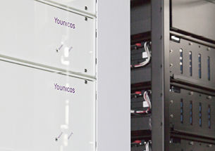 
Detailansicht der Batterieracks von Samsung.
