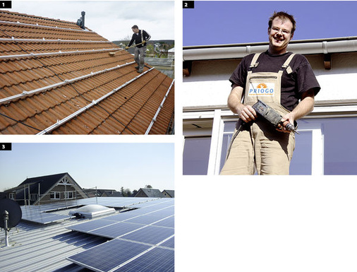 
1
 Sorgfalt ist oberstes Gebot: Bevor die Solarmodule aufgelegt und verkabelt werden, säubert der Installateur die Dachfläche.




2
 Um die Photovoltaikanlage schnell und fachgerecht zu installieren, müssen alle Werkzeuge und Komponenten griffbereit liegen. Dann geht die Arbeit flott von der Hand.




3 
Photovoltaikanlage auf dem Dach eines Wohnhauses: Das Oberlicht wurde umbaut. Der Abstand der Module zur Satellitenschüssel ist großzügiger, weil ihr Schattenwurf berücksichtigt werden muss.
