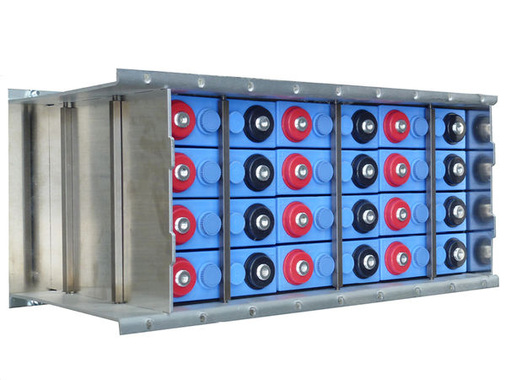
Kompakter Speicher: Batterieblock aus Lithium-Ionen-Zellen des neuen Accu System von REM aus Rottenburg.
