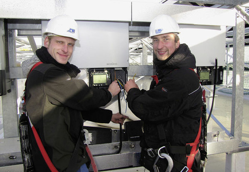 
Der Elektrofachbetrieb Hörbelt legt großen Wert auf professionelle Erfüllung der Kundenaufträge. In der Planung und Montage der Solaranlagen kann er auf lange Erfahrungen und zahlreiche Referenzen zurückblicken.
