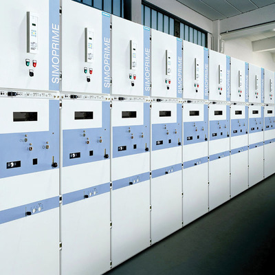 
Schaltanlage für Mittelspannung Simoprime von Siemens, für Energieversorger und Werksnetze in der Industrie. Auch sie laufen mit IEC 61850.
