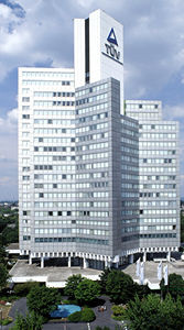 <p>
Zentrale des TÜV Rheinland in Köln. Schon lange und gründlich prüft der Überwachungsverein Photovoltaikkomponenten.
</p> - © Foto: TÜV Rheinland

