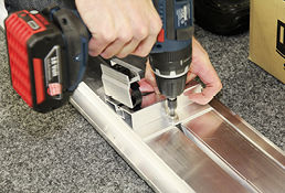 
Im Aerofix stecken die langjährigen Erfahrungen von IBC Solar. Viele durchdachte Details beschleunigen die Montage.
