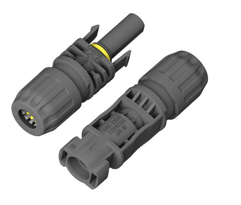 
Das Steckverbindungssystem KSK 4 von Kostal.
