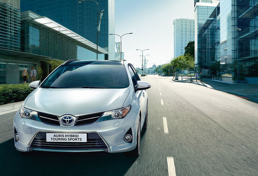 
Viel Stauraum: Der Toyota Auris Hybrid Touring Sports ist für Installateure und Vertriebsleute im Außendienst interessant. Sein Motor leistet 100 Kilowatt. Der Fünftürer verbraucht rund 3,7 Liter.
