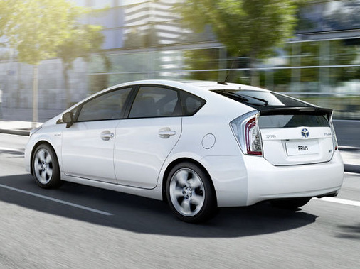 <p>
Prägte eine ganze Modellserie: Der Prius war das erste Fahrzeug von Toyota mit Hybridtechnik. Weltweit wurden fünf Millionen Stück verkauft.
</p>