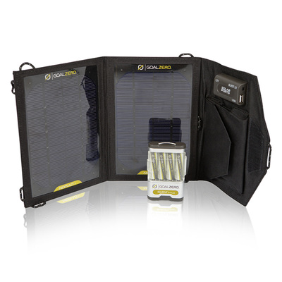 
Adventure Kit nennt sich treffenderweise das mobile Solarset von Goal Zero. 
